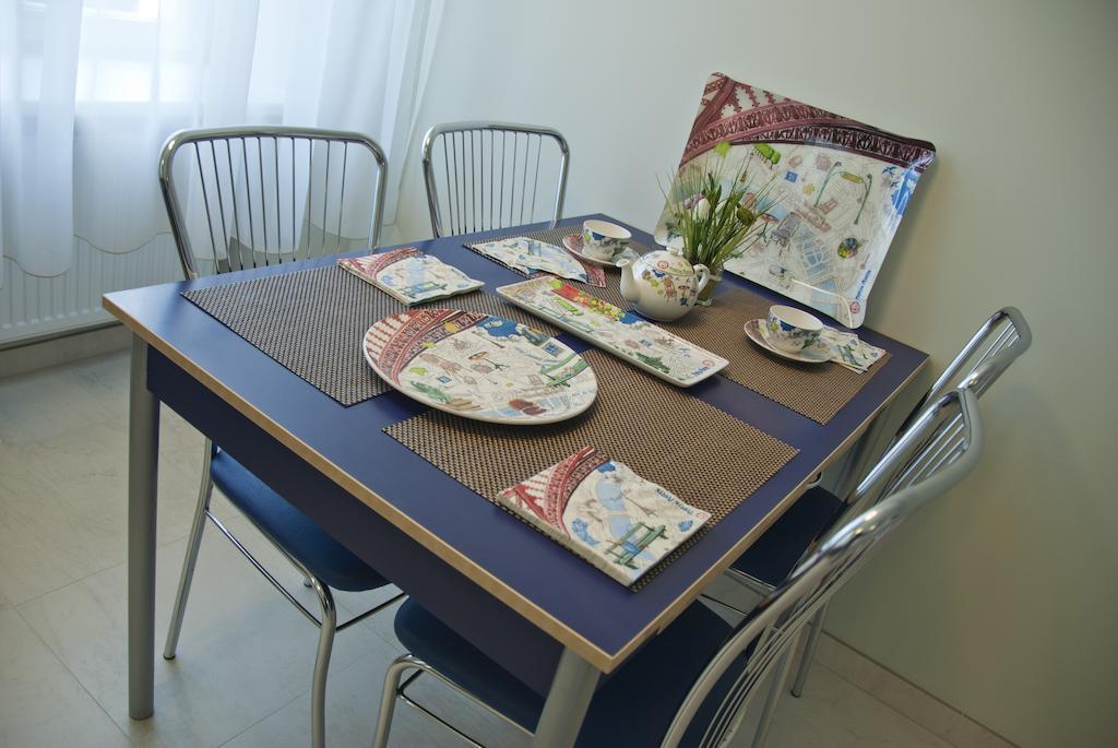 Apartman U Kolonady 카를로비바리 외부 사진